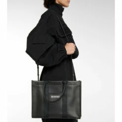 Balenciaga Hardware Medium Leather Tote