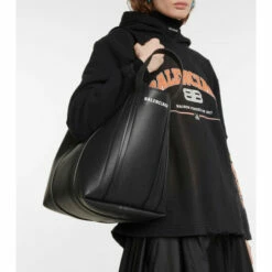 Balenciaga Everyday Medium Leather Tote
