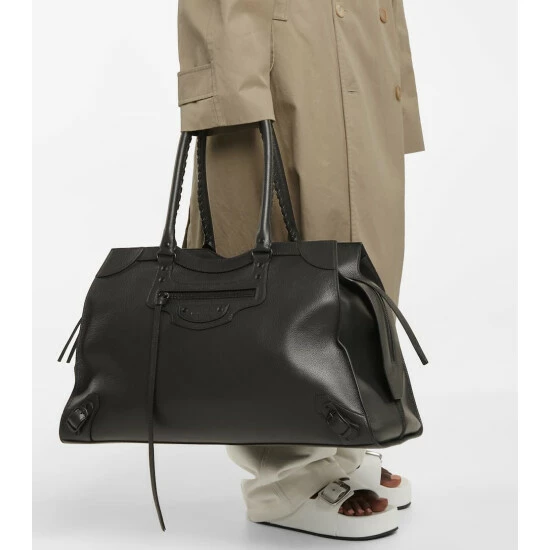 Balenciaga Neo Classic Large Leather Tote 1 Balenciaga Neo Classic Large Leather Tote