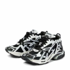 Balenciaga Runner Sneakers 8 Balenciaga Runner Sneakers -Balenciaga Sportswear unnamed file 1688
