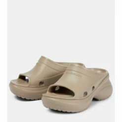 Balenciaga Pool Crocs™ Rubber Mules -Balenciaga Sportswear unnamed file 1972