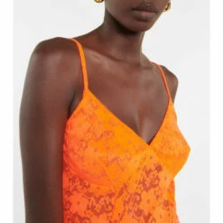 Balenciaga BB Lace Minidress 6 Balenciaga BB Lace Minidress -Balenciaga Sportswear unnamed file 2000