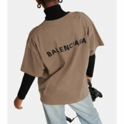 Balenciaga Logo Cotton T-shirt 7 Balenciaga Logo Cotton T-shirt -Balenciaga Sportswear unnamed file 2650