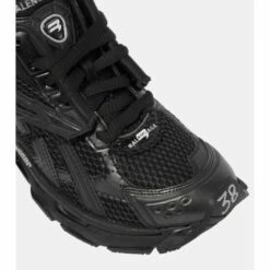 Balenciaga Runner Sneakers 9 Balenciaga Runner Sneakers -Balenciaga Sportswear unnamed file 2676