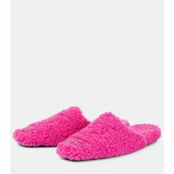 Balenciaga Cosy BB Faux Shearling Slippers -Balenciaga Sportswear unnamed file 2735