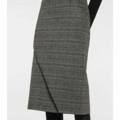 Balenciaga Checked Midi Skirt 6 Balenciaga Checked Midi Skirt -Balenciaga Sportswear unnamed file 2929