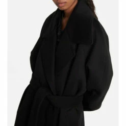 Balenciaga Cashmere And Wool Coat -Balenciaga Sportswear unnamed file 31