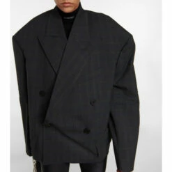 Balenciaga Checked Double-breasted Wool Blazer 7 Balenciaga Checked Double-breasted Wool Blazer -Balenciaga Sportswear unnamed file 3126