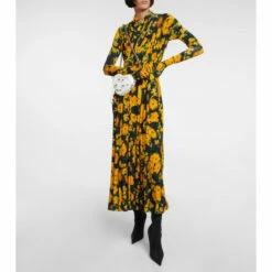 Balenciaga Le Cagole Heart Mini Leather Crossbody Bag -Balenciaga Sportswear unnamed file 323