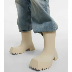 Balenciaga Trooper Rubber Boots 7 Balenciaga Trooper Rubber Boots -Balenciaga Sportswear unnamed file 3376