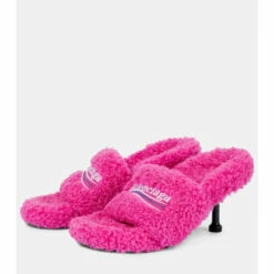 Balenciaga Furry 80 Faux Shearling Sandals 8 Balenciaga Furry 80 Faux Shearling Sandals -Balenciaga Sportswear unnamed file 3495