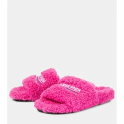 Balenciaga Furry Faux Shearling Slides -Balenciaga Sportswear unnamed file 3662