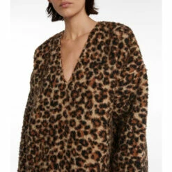 Balenciaga Leopard-print Wool-blend Sweater -Balenciaga Sportswear unnamed file 3678