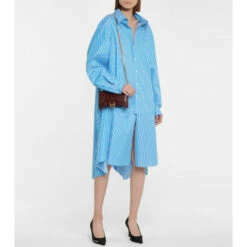 Balenciaga Hourglass Leather Wallet On Chain 7 Balenciaga Hourglass Leather Wallet On Chain -Balenciaga Sportswear unnamed file 3777