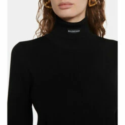 Balenciaga Logo Turtleneck Sweater -Balenciaga Sportswear unnamed file 3809