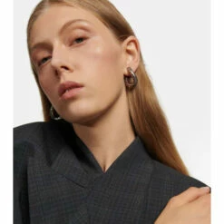 Balenciaga Loop Logo Earrings -Balenciaga Sportswear unnamed file 423