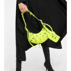 Balenciaga Le Cagole XS Leather Shoulder Bag 9 Balenciaga Le Cagole XS Leather Shoulder Bag -Balenciaga Sportswear unnamed file 549