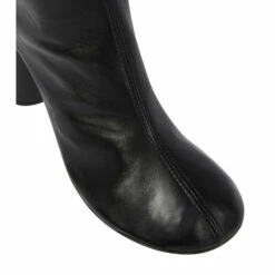 Balenciaga Glove Knee-high Leather Boots -Balenciaga Sportswear unnamed file 750