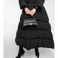 Balenciaga Maxi Bow Puffer Jacket -Balenciaga Sportswear unnamed file 771