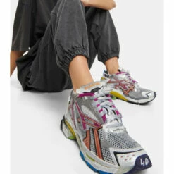 Balenciaga Runner Sneakers 7 Balenciaga Runner Sneakers -Balenciaga Sportswear unnamed file 977